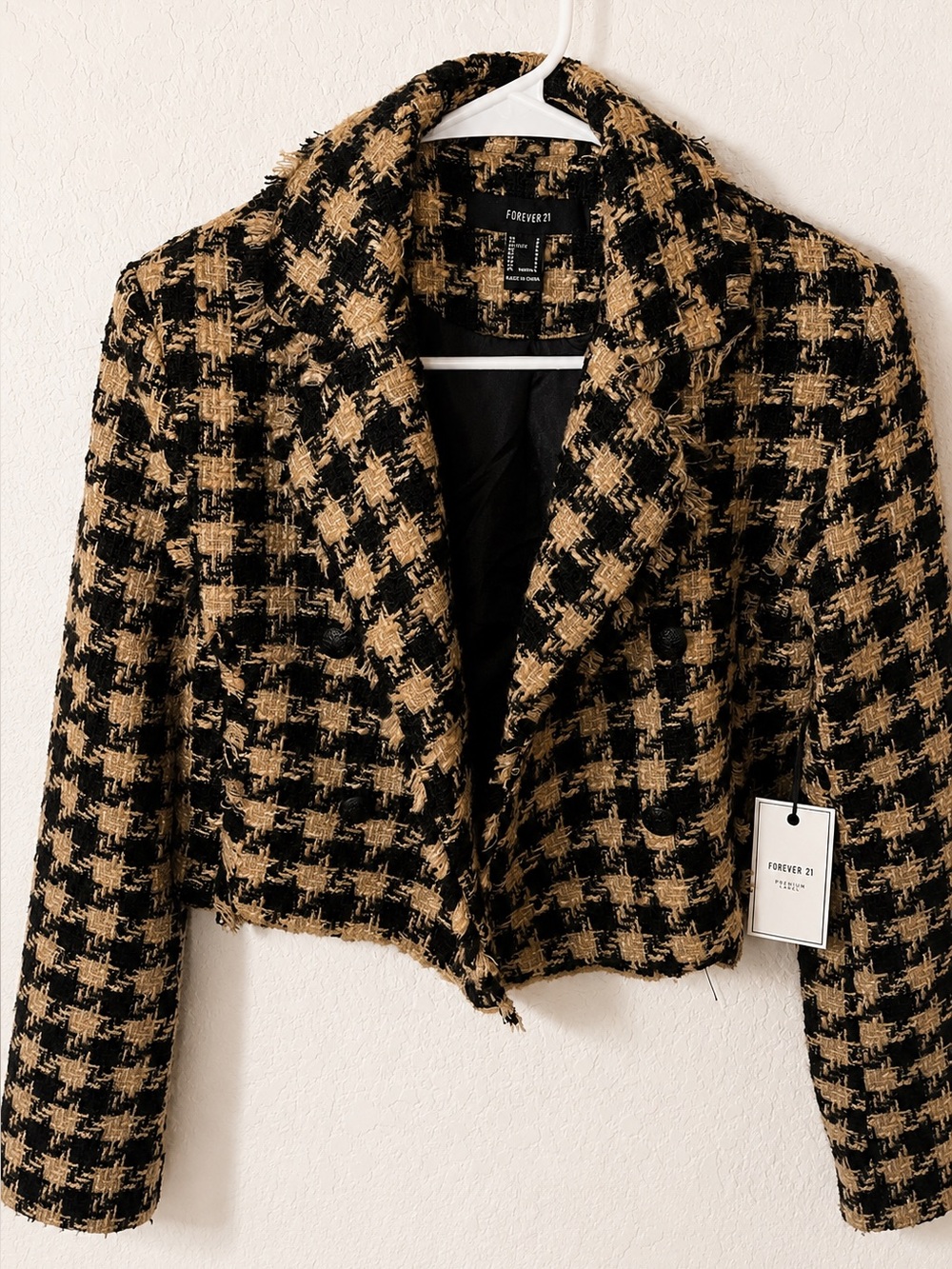 Forever 21 Black and Tan Houndstooth Cropped Blazer - S